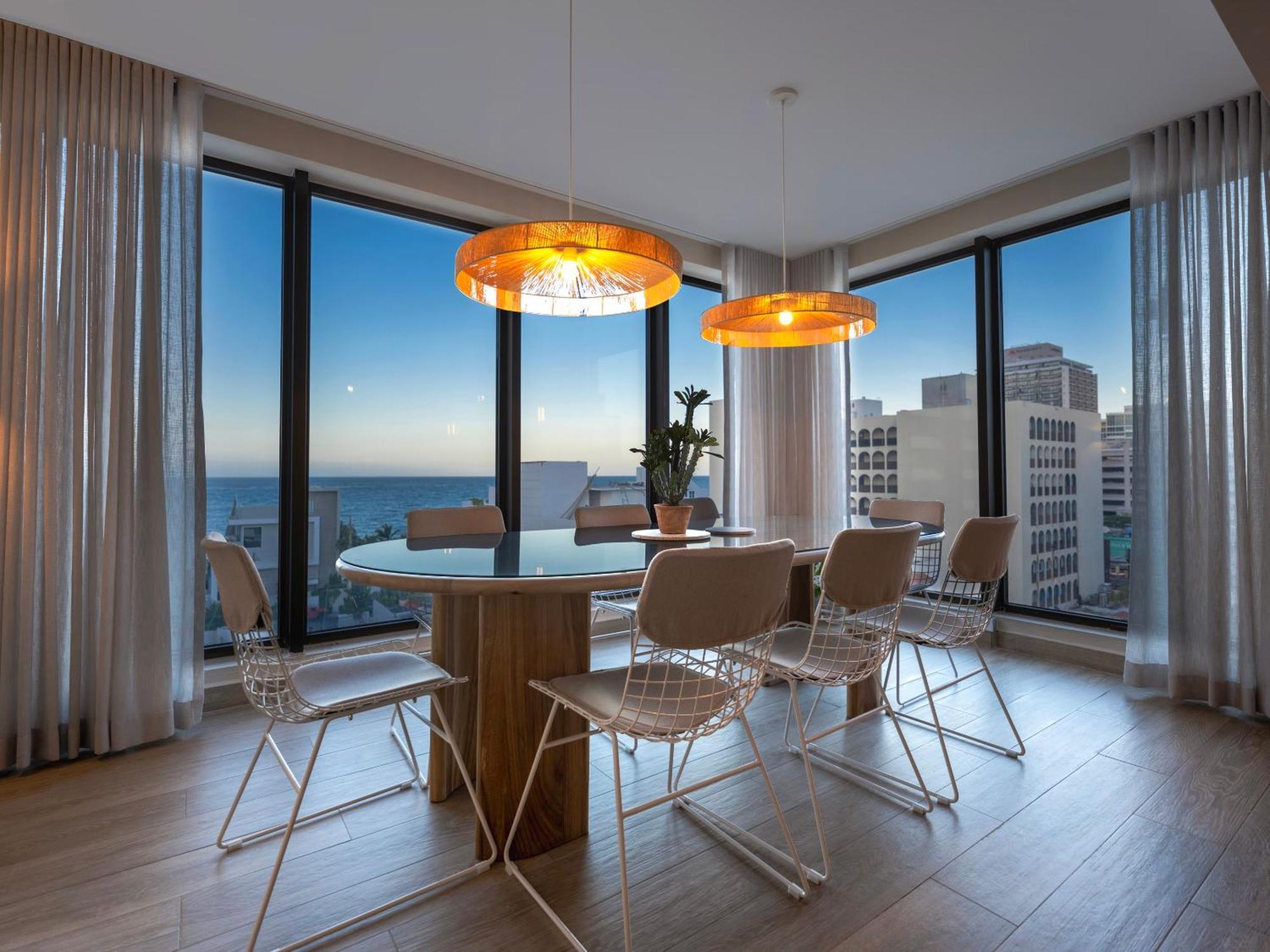 Hibird- And Apartahotel 4*